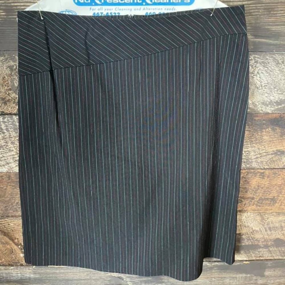 RW&CO Pinstriped skirt